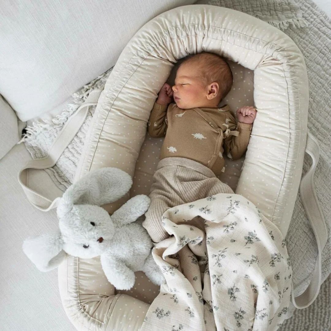 Liewood Gro babynest Confetti sandy