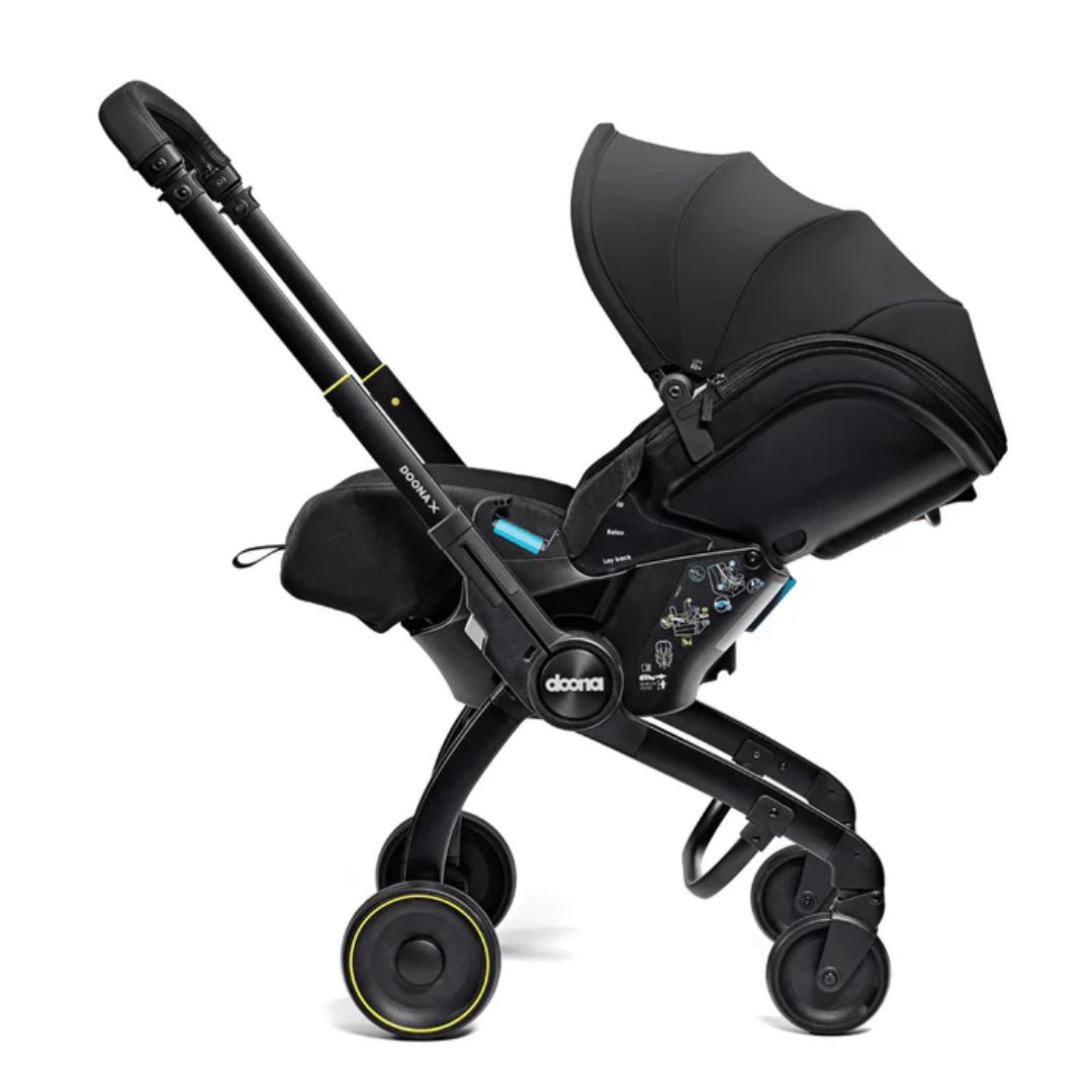 Doona x babyautostol Nitro Black